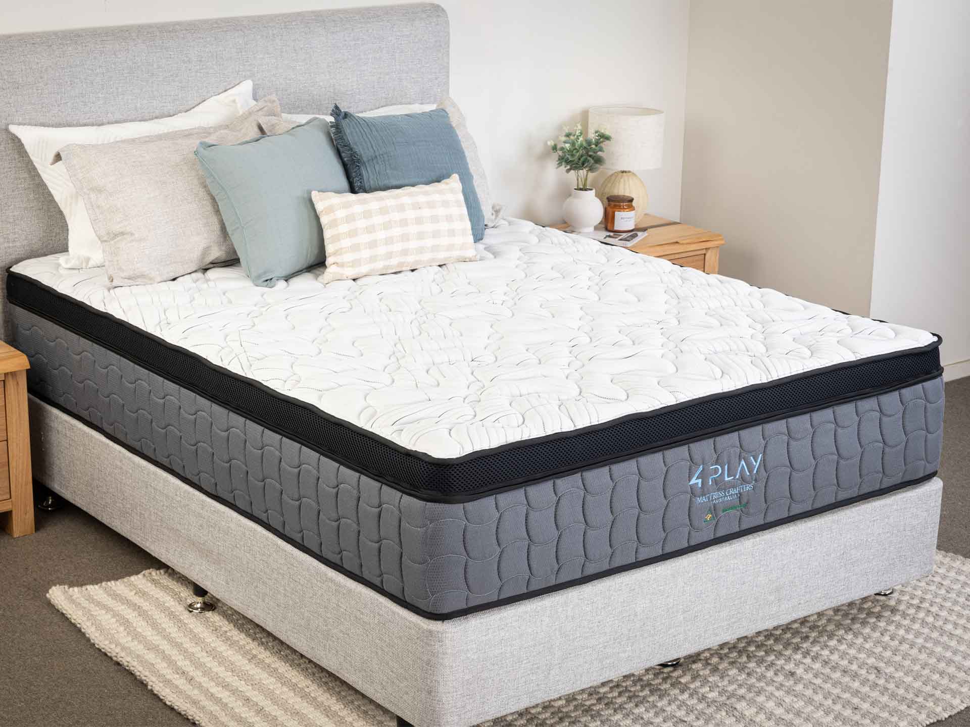 Mattress Crafters  4play-mattress-side