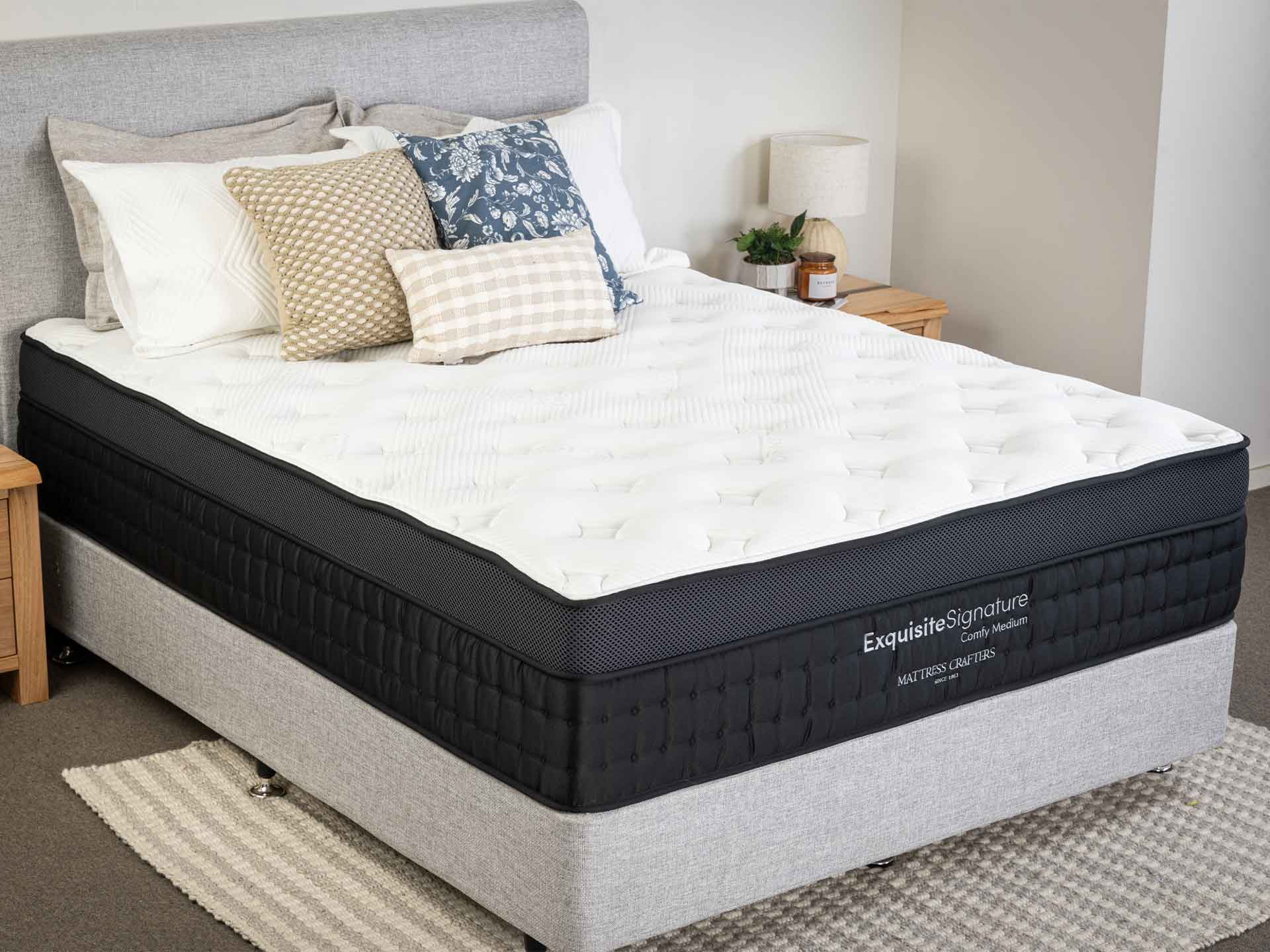 Exquisite-Signature-Mattress Exquisite-Signature-Mattress-side